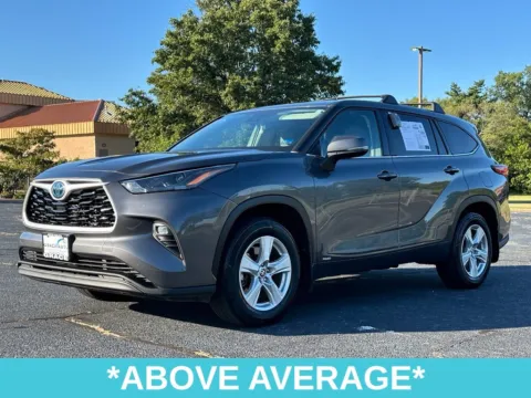 Another view of 2022 Toyota Highlander Hybrid LE for sale in Richmond, VA at Grace Auto Sales