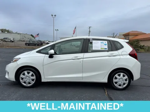 More photos of 2017 Honda Fit LX at Grace Auto Sales, VA
