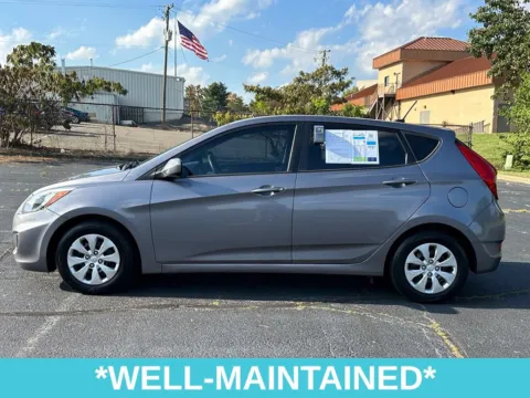 More photos of 2016 Hyundai Accent SE at Grace Auto Sales, VA