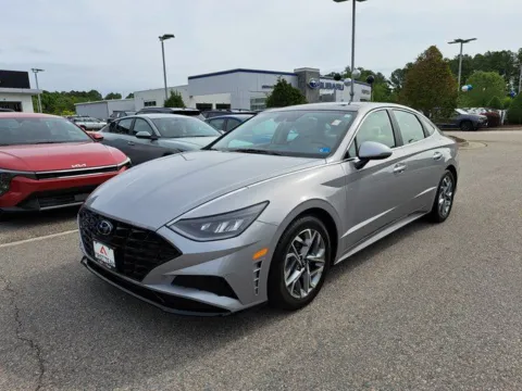 Photos of 2023 Hyundai Sonata SEL for sale in Suffolk, VA at First Team Kia