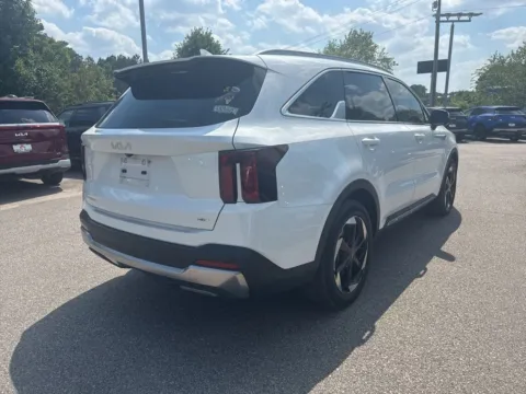 More photos of 2025 Kia Sorento Hybrid SX Prestige at First Team Kia, VA