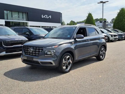 Photos of 2023 Hyundai Venue SEL for sale in Suffolk, VA at First Team Kia