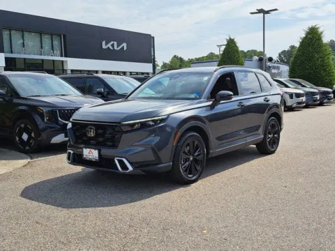 Photos of 2026 Honda CR-V Hybrid Sport Touring for sale in Suffolk, VA at First Team Kia