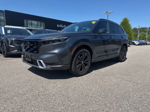Photos of 2026 Honda CR-V Hybrid Sport Touring for sale in Suffolk, VA at First Team Kia