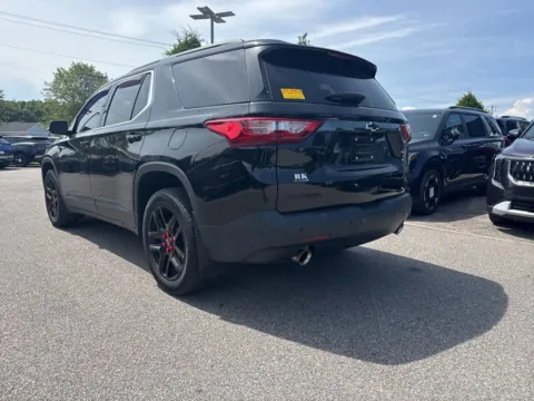 Another view of 2020 Chevrolet Traverse LT for sale in Suffolk, VA at First Team Kia