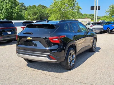 More photos of 2025 Chevrolet Trax LT at First Team Kia, VA
