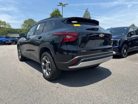 Another view of 2025 Chevrolet Trax LT for sale in Suffolk, VA at First Team Kia