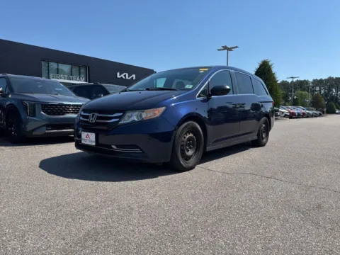 Black 2016 Honda Odyssey LX for sale in Suffolk, VA