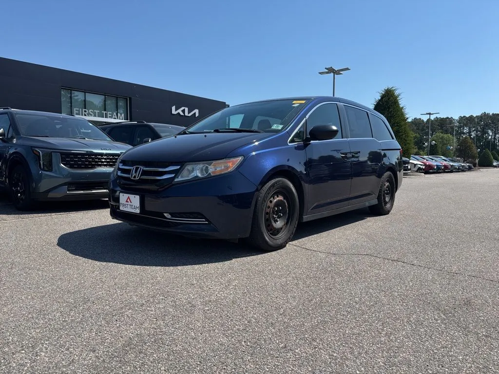 Black 2016 Honda Odyssey LX for sale in Suffolk, VA
