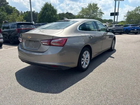 More photos of 2022 Chevrolet Malibu LT at First Team Kia, VA