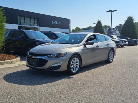 Photos of 2022 Chevrolet Malibu LT for sale in Suffolk, VA at First Team Kia
