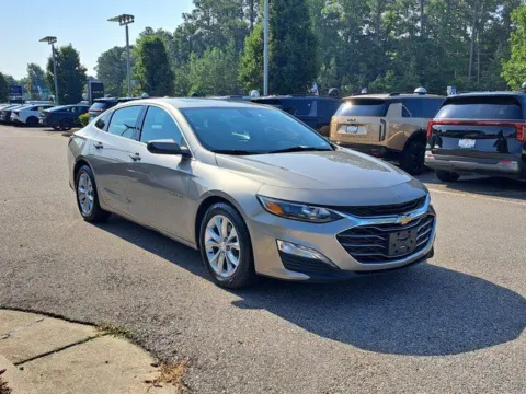 More photos of 2022 Chevrolet Malibu LT at First Team Kia, VA