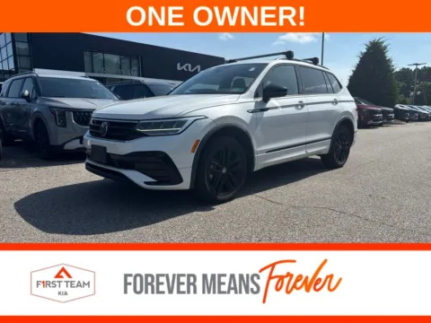 Unknown 2022 Volkswagen Tiguan 2.0T SE R-Line Black for sale in Suffolk, VA