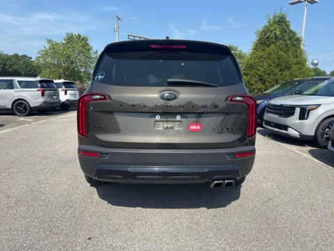 More photos of 2021 Kia Telluride EX at First Team Kia, VA