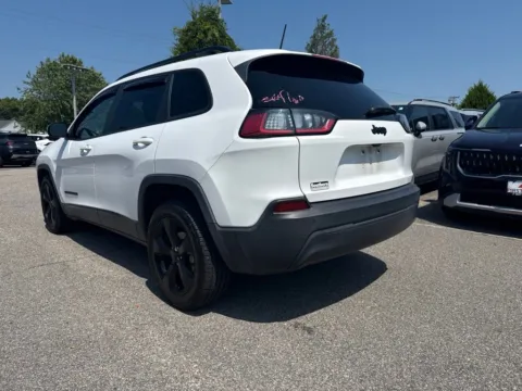 Another view of 2020 Jeep Cherokee Altitude for sale in Suffolk, VA at First Team Kia