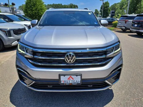 Another view of 2021 Volkswagen Atlas Cross Sport 3.6L V6 SE w/Technology R-Line for sale in Suffolk, VA at First Team Kia