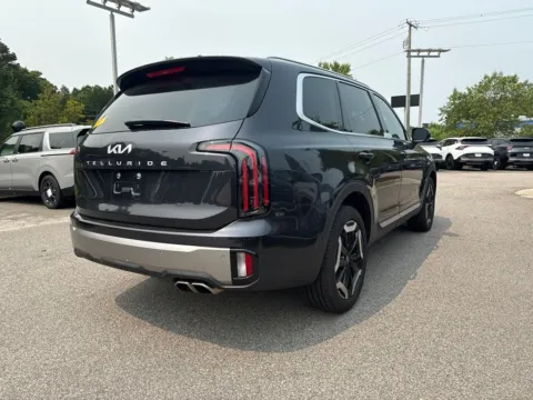 More photos of 2025 Kia Telluride EX at First Team Kia, VA