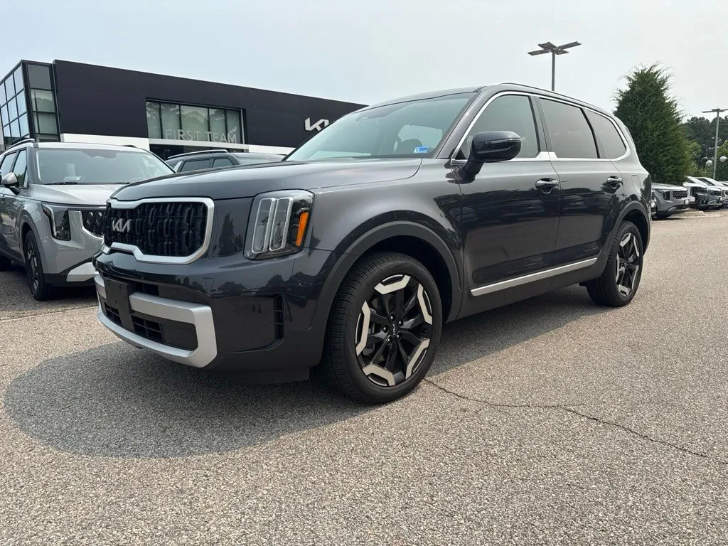 Gray 2025 Kia Telluride EX for sale in Suffolk, VA