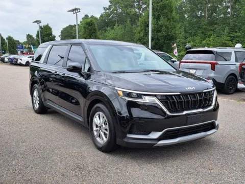 More photos of 2024 Kia Carnival LX at First Team Kia, VA