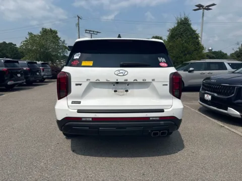 More photos of 2024 Hyundai Palisade XRT at First Team Kia, VA