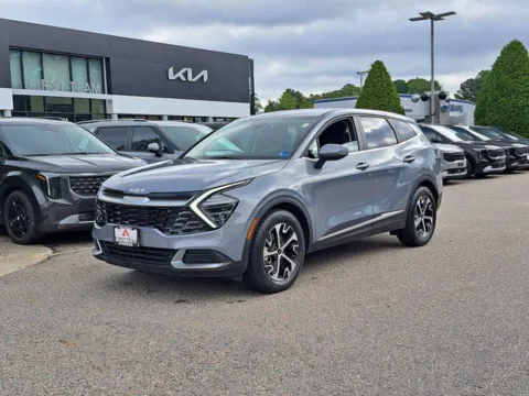 Photos of 2025 Kia Sportage EX for sale in Suffolk, VA at First Team Kia
