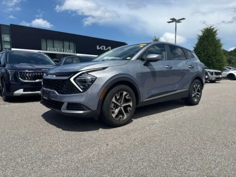 Photos of 2025 Kia Sportage EX for sale in Suffolk, VA at First Team Kia