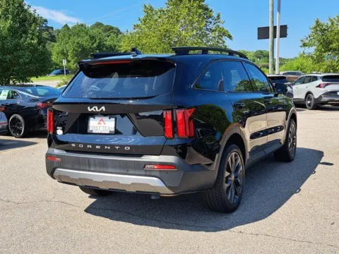 More photos of 2022 Kia Sorento X-Line SX Prestige at First Team Kia, VA