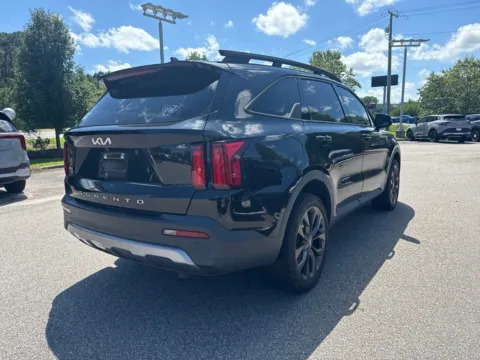 More photos of 2022 Kia Sorento X-Line SX Prestige at First Team Kia, VA
