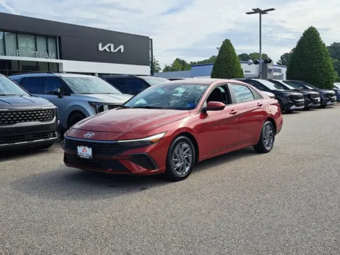 Photos of 2024 Hyundai Elantra SEL for sale in Suffolk, VA at First Team Kia