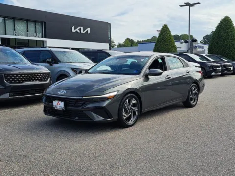 Photos of 2024 Hyundai Elantra SEL for sale in Suffolk, VA at First Team Kia