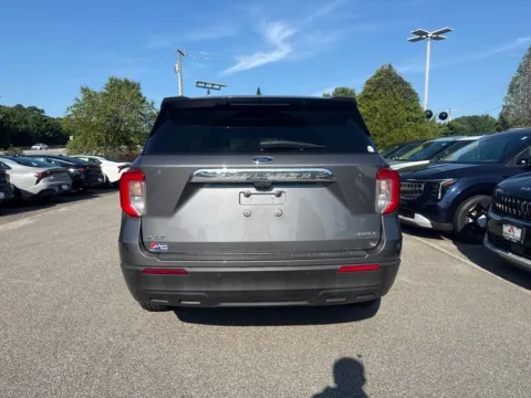 More photos of 2021 Ford Explorer XLT at First Team Kia, VA