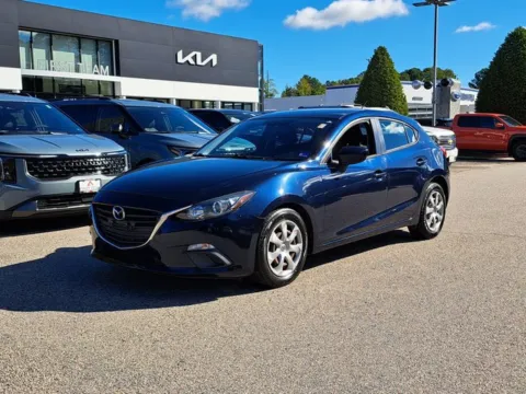 Photos of 2015 Mazda Mazda3 i Sport for sale in Suffolk, VA at First Team Kia