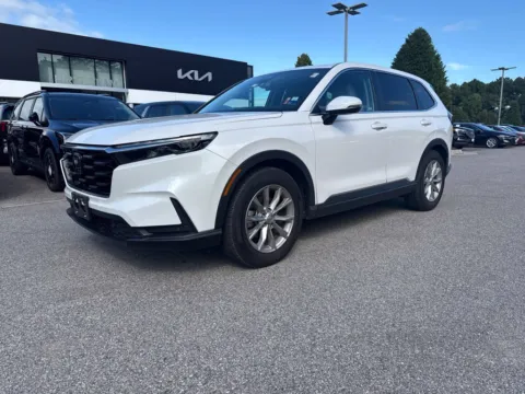 White 2025 Honda CR-V EX-L for sale in Suffolk, VA