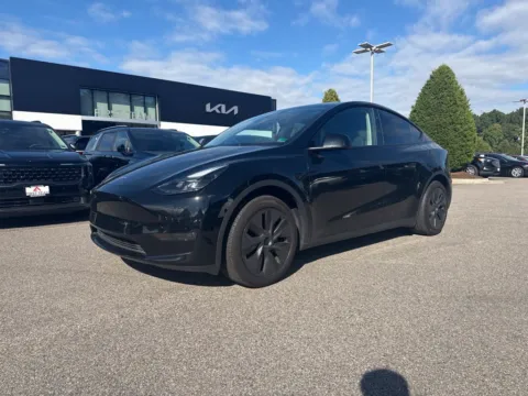 Black 2025 Tesla Model Y Long Range for sale in Suffolk, VA