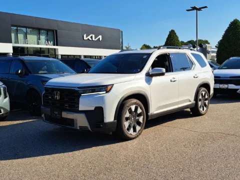 Photos of 2026 Honda Pilot Elite for sale in Suffolk, VA at First Team Kia