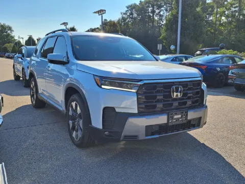 More photos of 2026 Honda Pilot Elite at First Team Kia, VA