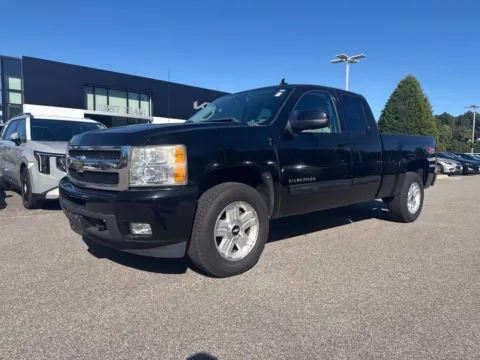 Black 2011 Chevrolet Silverado 1500 LTZ for sale in Suffolk, VA