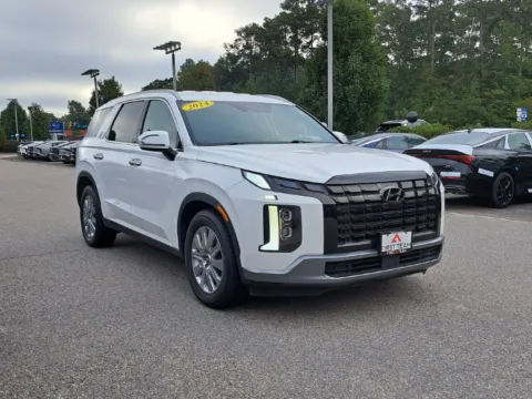 More photos of 2024 Hyundai Palisade SEL at First Team Kia, VA