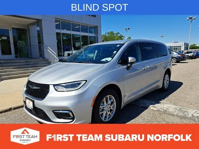 Silver 2023 Chrysler Pacifica Touring L for sale in Norfolk, VA