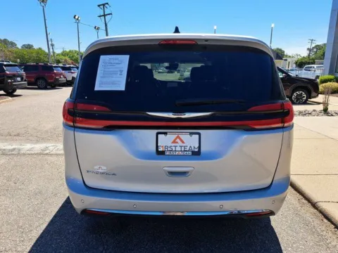 More photos of 2023 Chrysler Pacifica Touring L at First Team Subaru Norfolk, VA