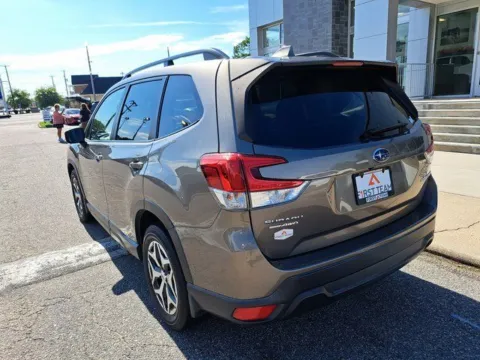 More photos of 2020 Subaru Forester Premium at First Team Subaru Norfolk, VA