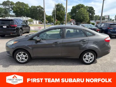 Gray 2015 Ford Fiesta SE for sale in Norfolk, VA