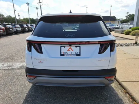 More photos of 2025 Hyundai Tucson Hybrid Limited at First Team Subaru Norfolk, VA