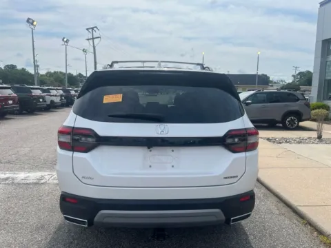 More photos of 2025 Honda Pilot Touring at First Team Subaru Norfolk, VA