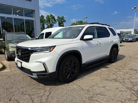 Photos of 2025 Honda Pilot Touring for sale in Norfolk, VA at First Team Subaru Norfolk