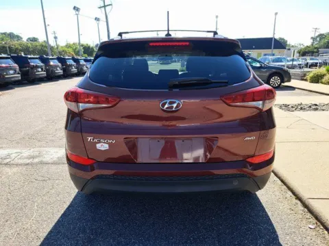 More photos of 2017 Hyundai Tucson SE at First Team Subaru Norfolk, VA