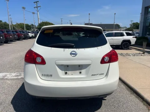 More photos of 2010 Nissan Rogue S at First Team Subaru Norfolk, VA