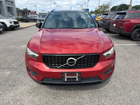 More photos of 2021 Volvo XC40 R-Design at First Team Subaru Norfolk, VA