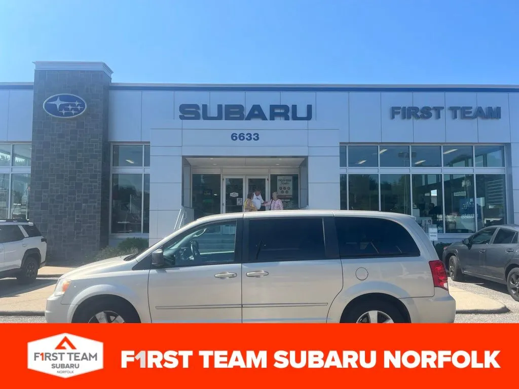 Beige 2013 Dodge Grand Caravan SE for sale in Norfolk, VA
