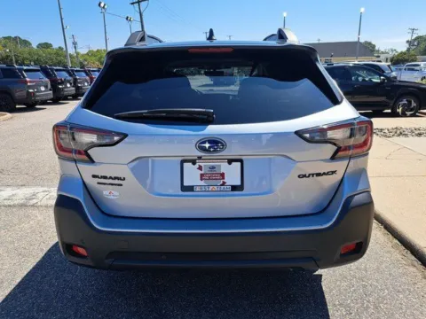 More photos of 2023 Subaru Outback Onyx Edition at First Team Subaru Norfolk, VA